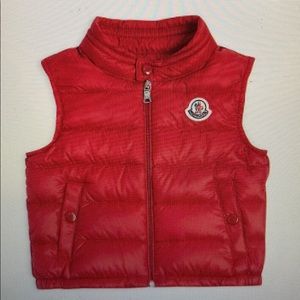 MONCLER VEST SIZE 18/24 month